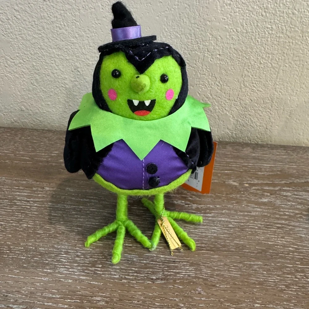2024 Halloween Target Birds Featherly Friends Hyde and Eek set of 2